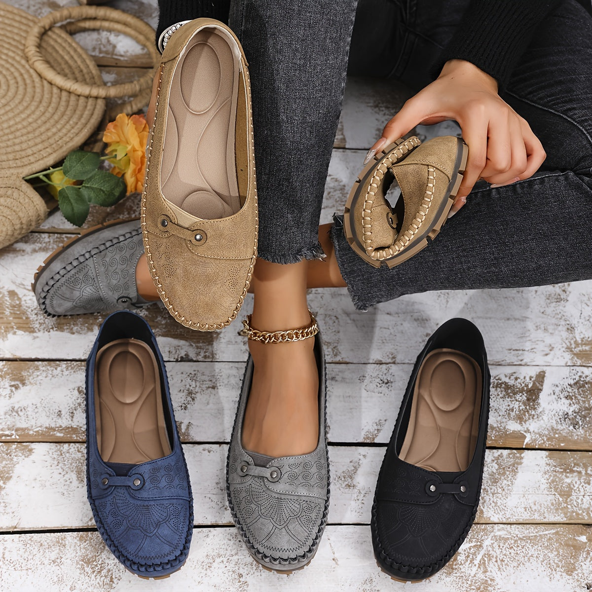 These women's slip-on shoes are lightweight, comfortable, and soft.
