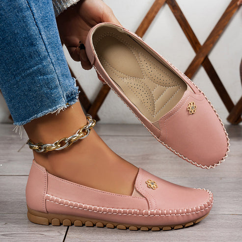 Preview https://lunashoe.com/cdn/shop/files/DGJGKH.jpg?v=1753954031&width=493