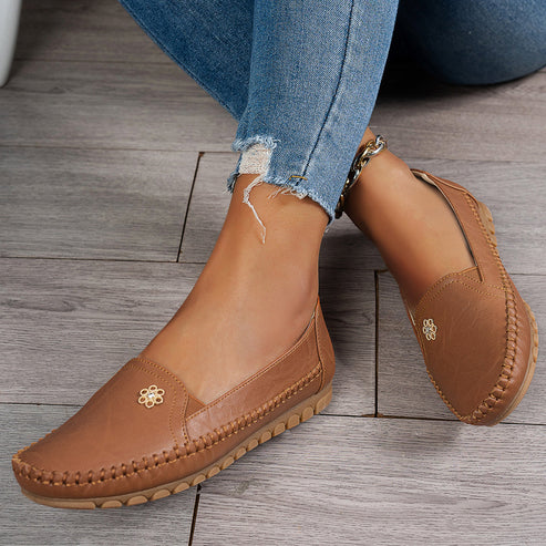 Preview https://lunashoe.com/cdn/shop/files/FGHK.jpg?v=1753954031&width=493
