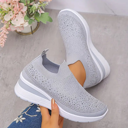 🔥Best Seller-Last Day Sale 50% OFF🔥Plus Size Women's Versatile Low Top Fashion Sneakers